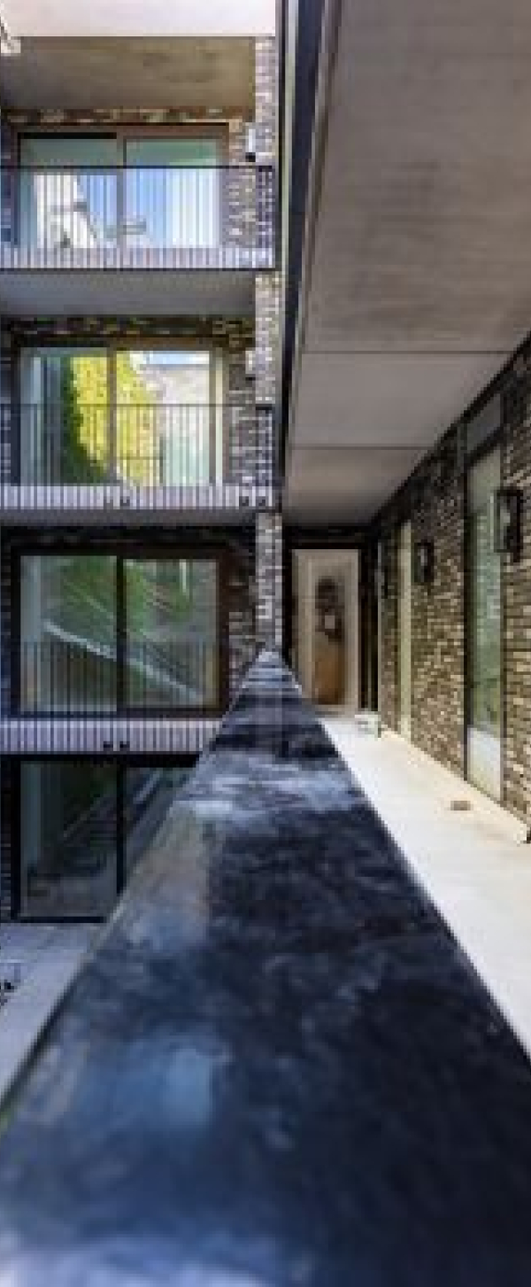Kondor Wessels Amsterdam - Fokke Simonszstraat - Header