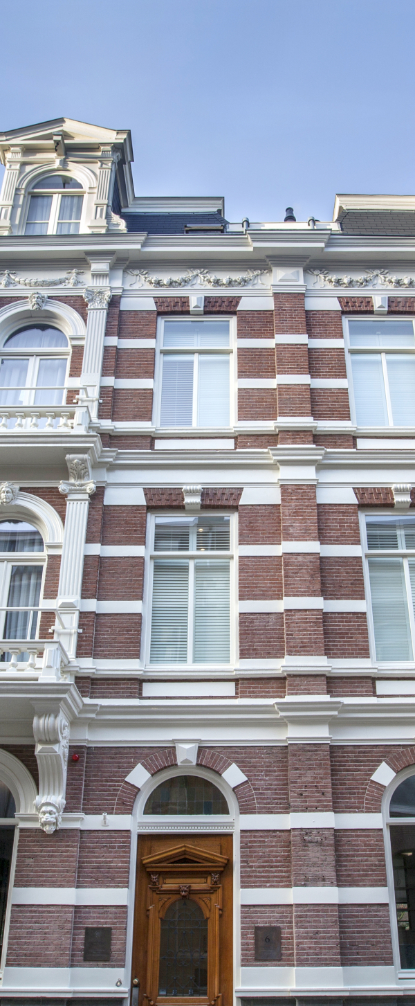 Kondor Wessels Amsterdam - Pillows Anna aan den Vondelstraat - Header