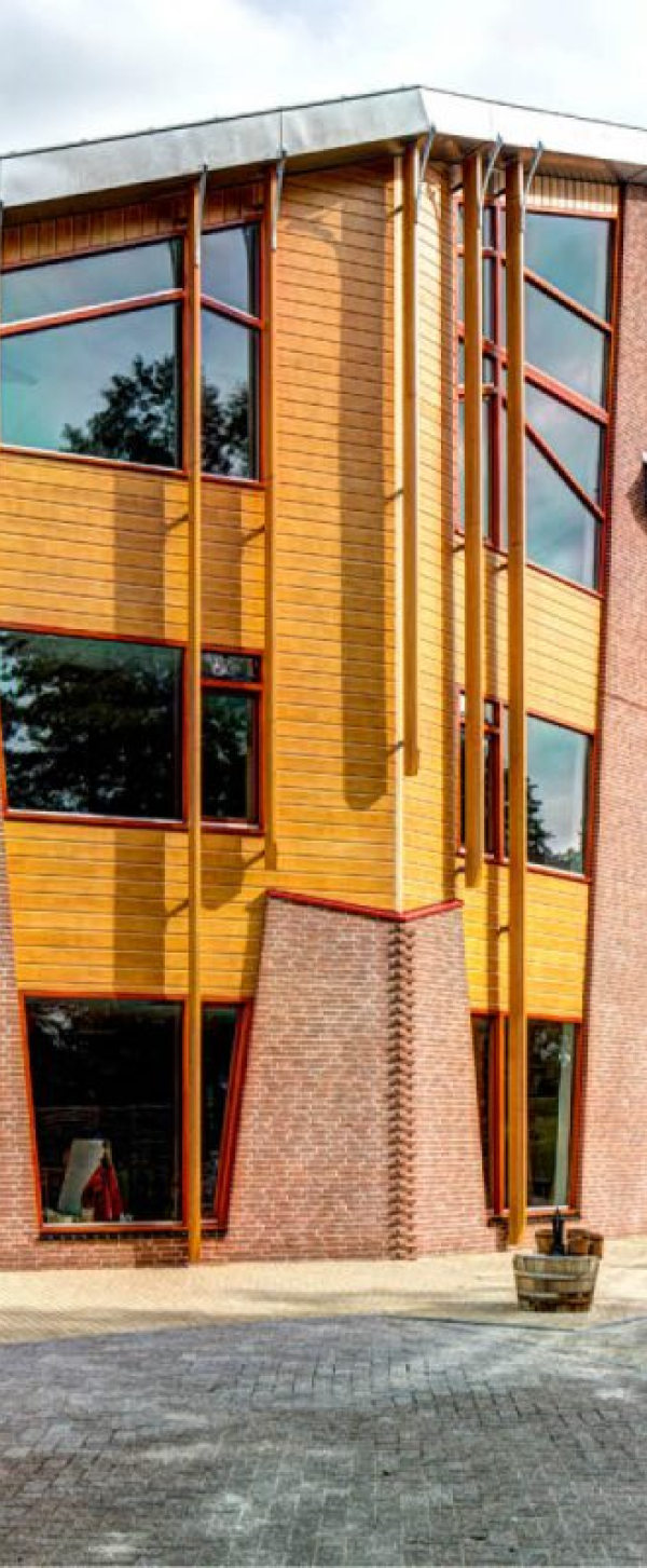 Kondor Wessels Amsterdam - International School of Amsterdam - Header