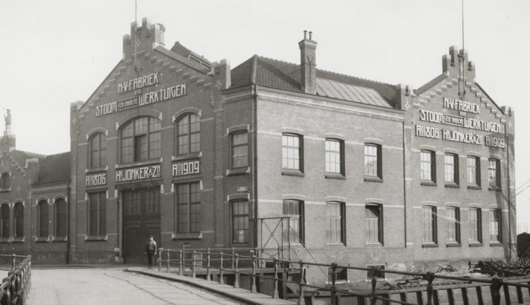 Kondor Wessels Amsterdam - Grote Bickersstraat 2_4 - Header