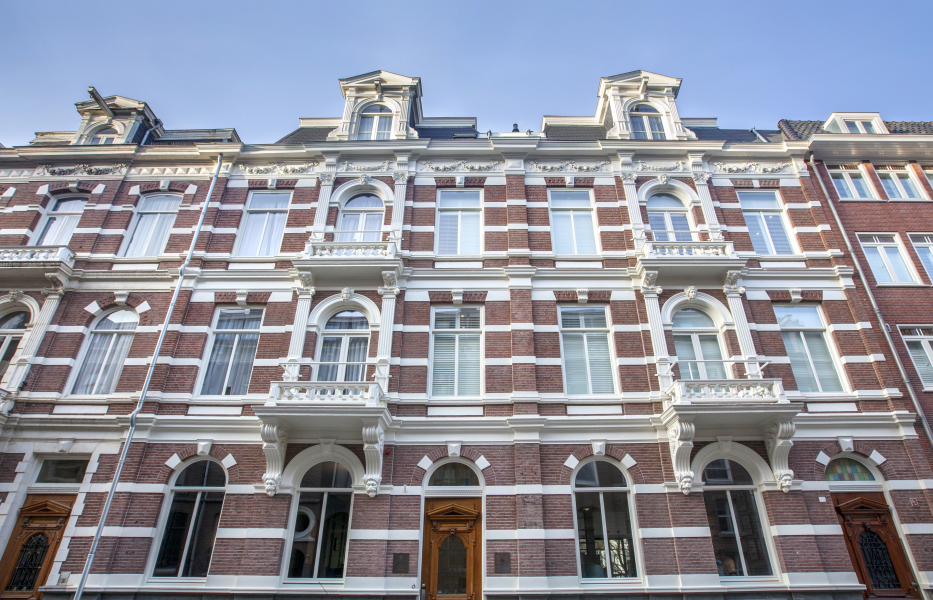 Kondor Wessels Amsterdam - Pillows Anna aan den Vondelstraat - Header
